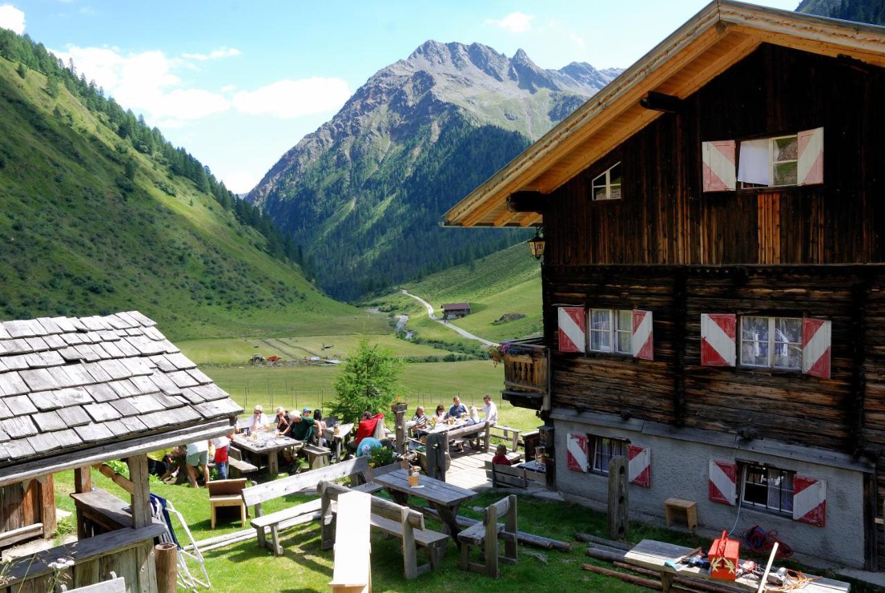 Berghütte Volkzeinerhütte Hostal Außervillgraten Exterior foto