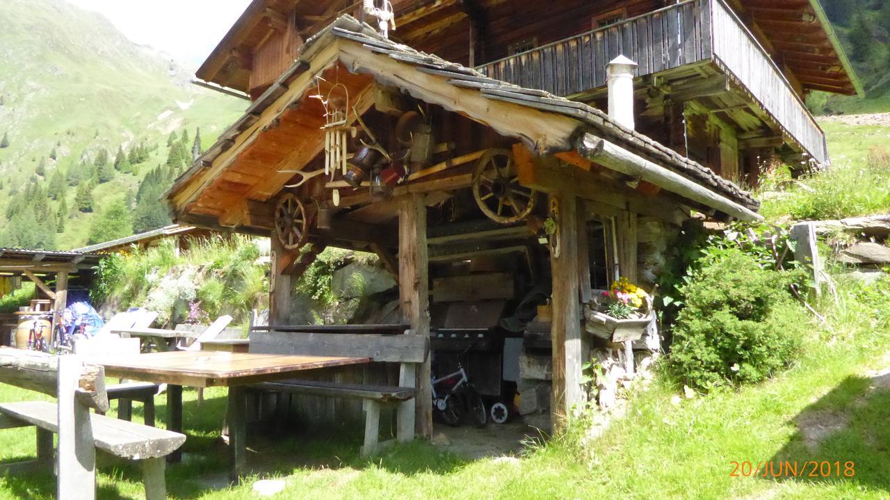Berghütte Volkzeinerhütte Hostal Außervillgraten Exterior foto